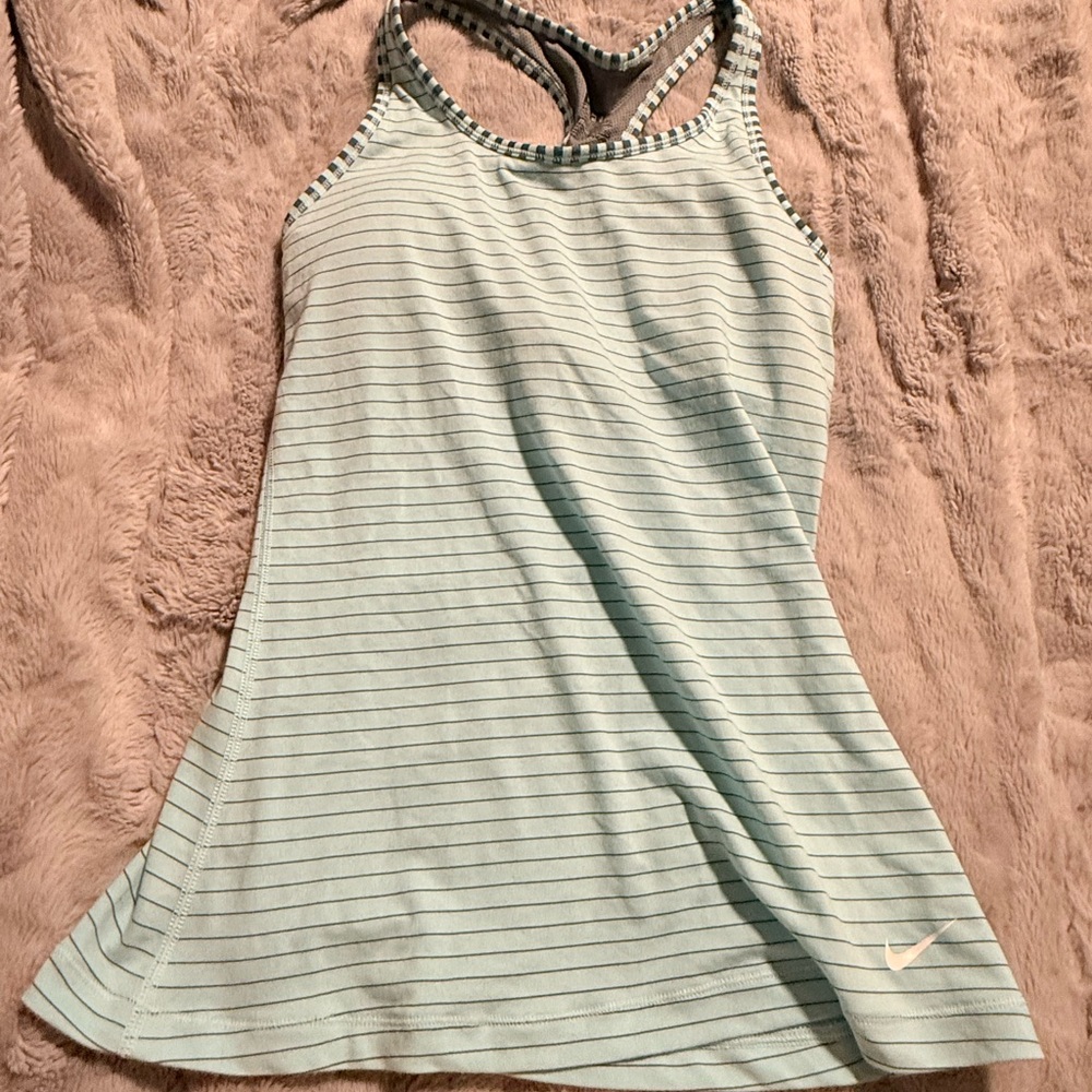 Nike Workout Tank Top Size Small